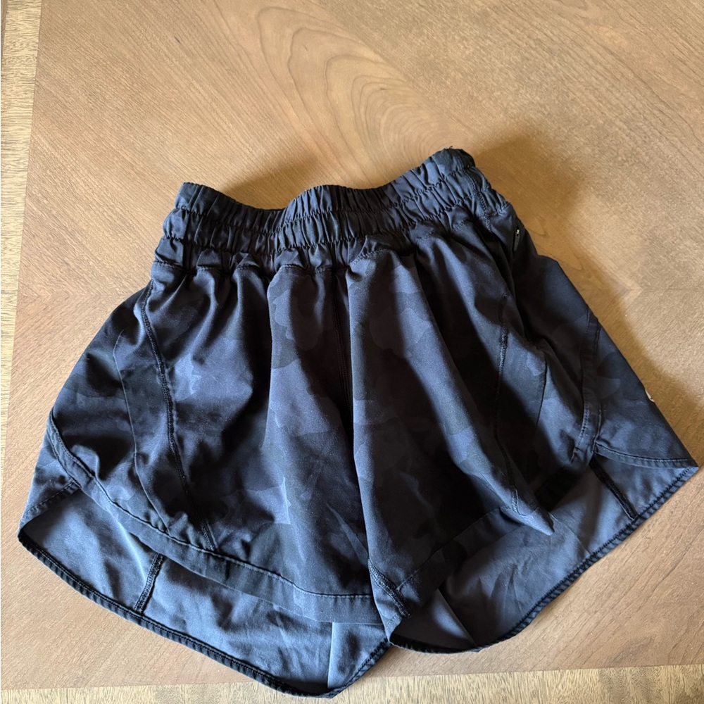 Lululemon Hotty Hot High Rise Shorts